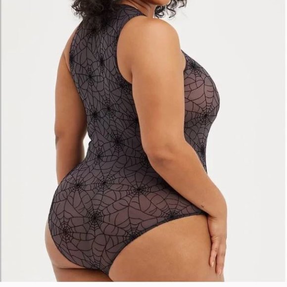 Torrid NWT size 4X/ 26  spiderweb bodysuit/ black flocked mesh - Picture 4 of 4